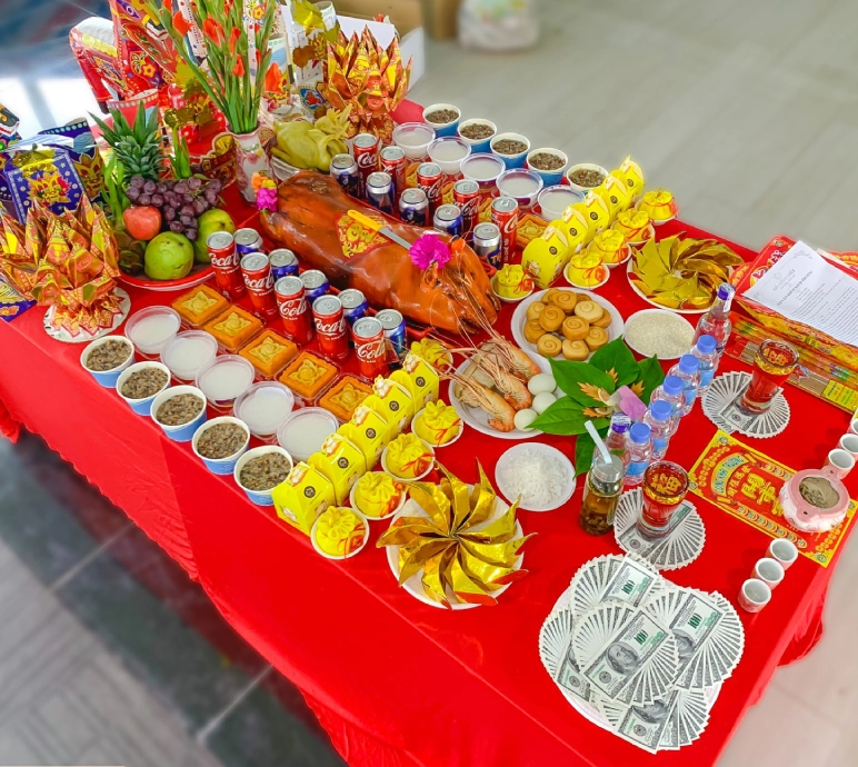 Mâm cúng khai trương